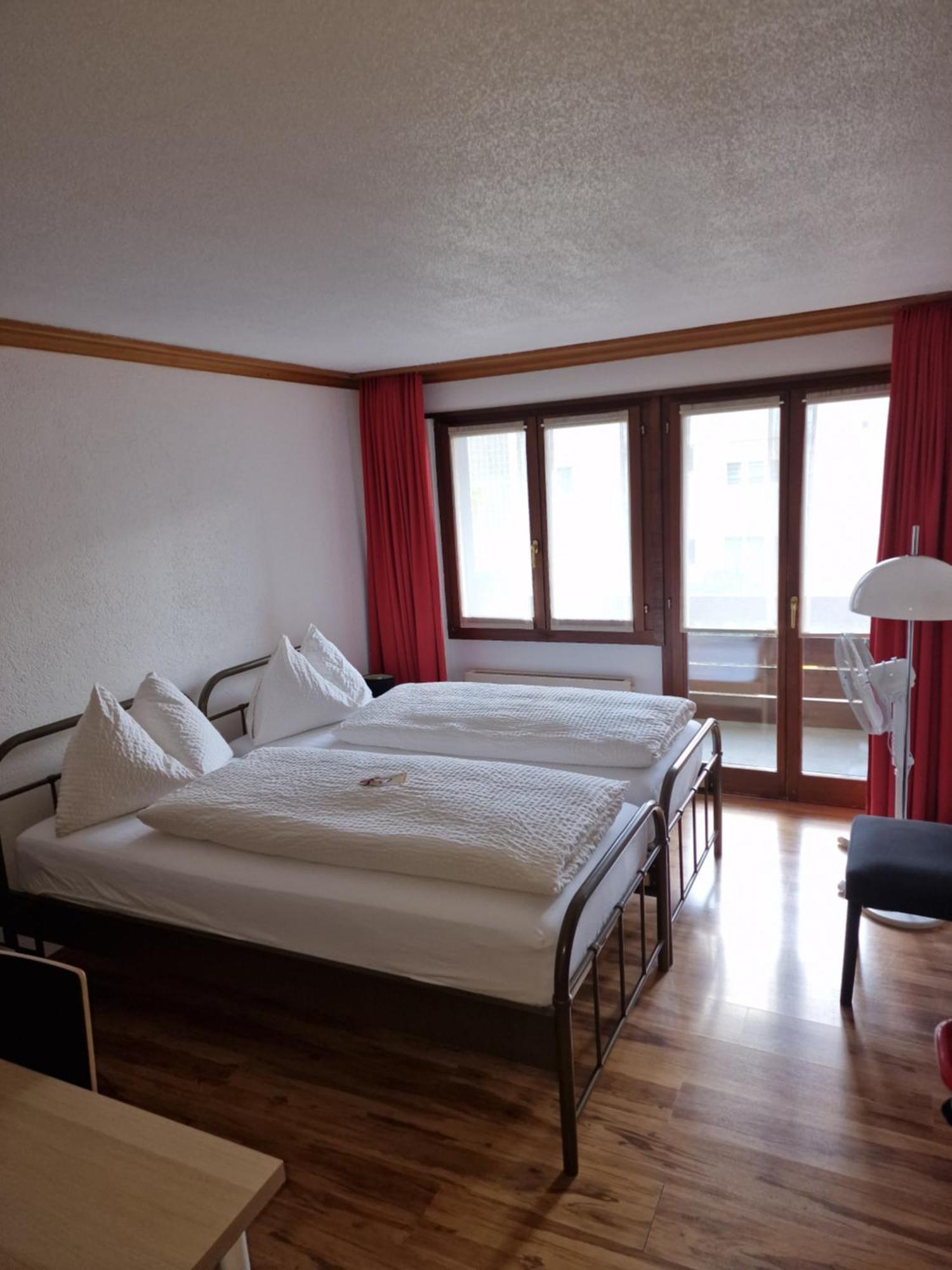 Hotel Alpha Thun Esterno foto
