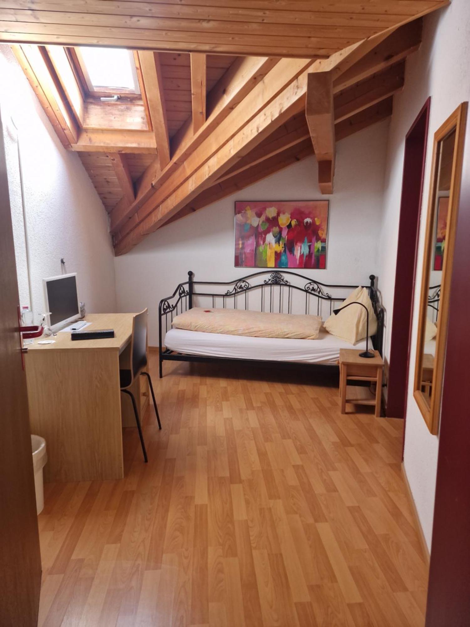 Hotel Alpha Thun Esterno foto