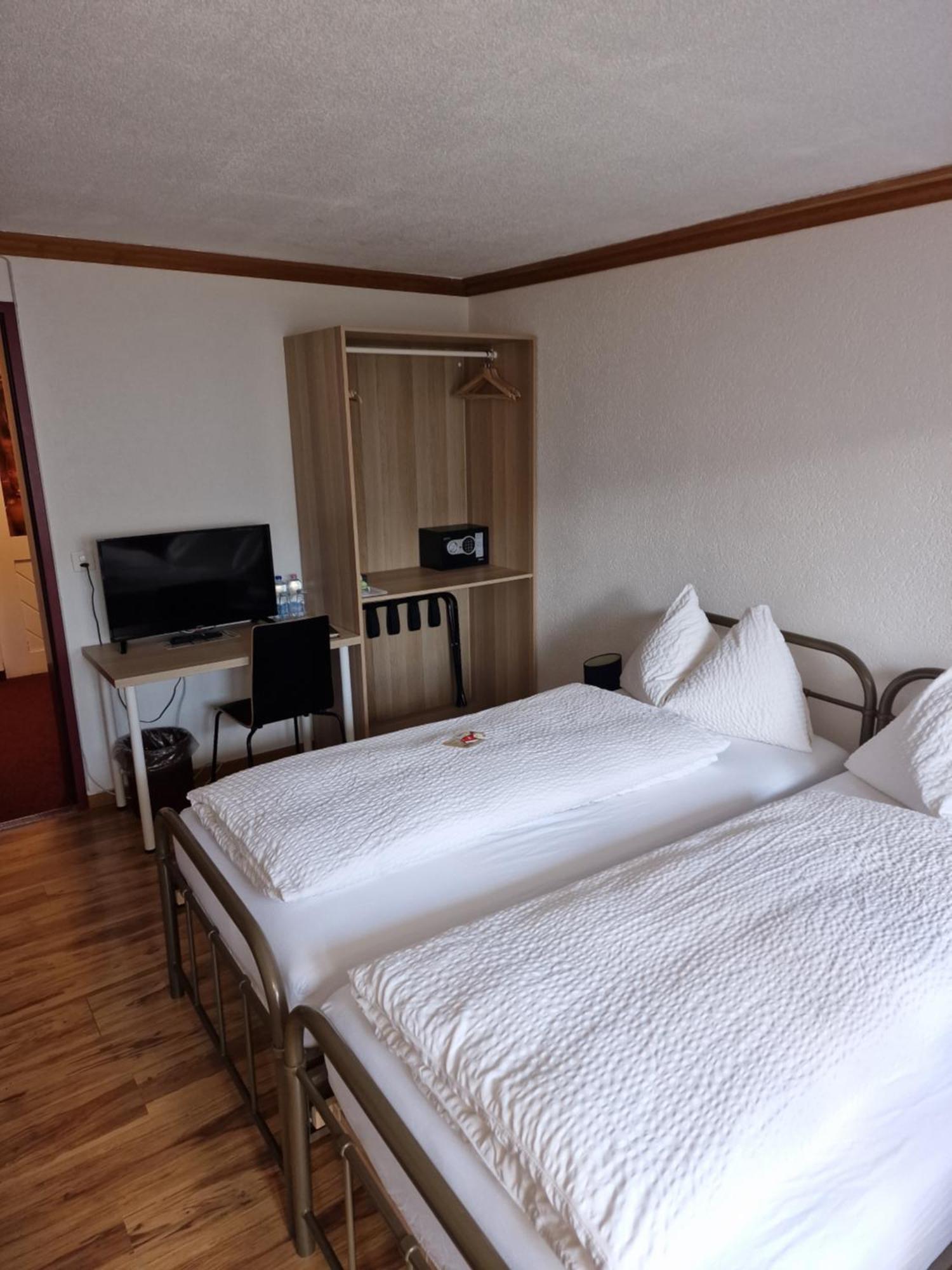 Hotel Alpha Thun Esterno foto