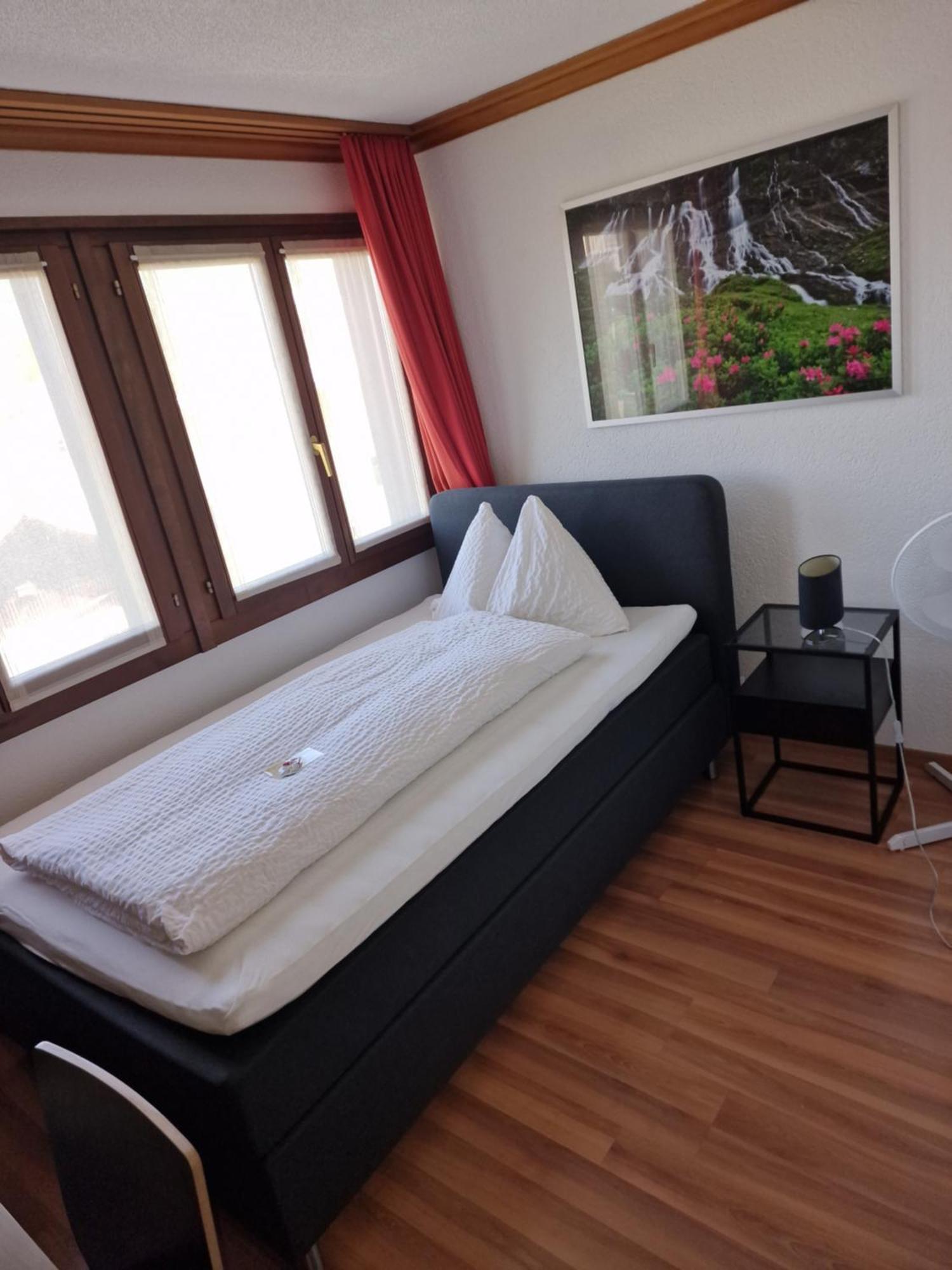 Hotel Alpha Thun Esterno foto