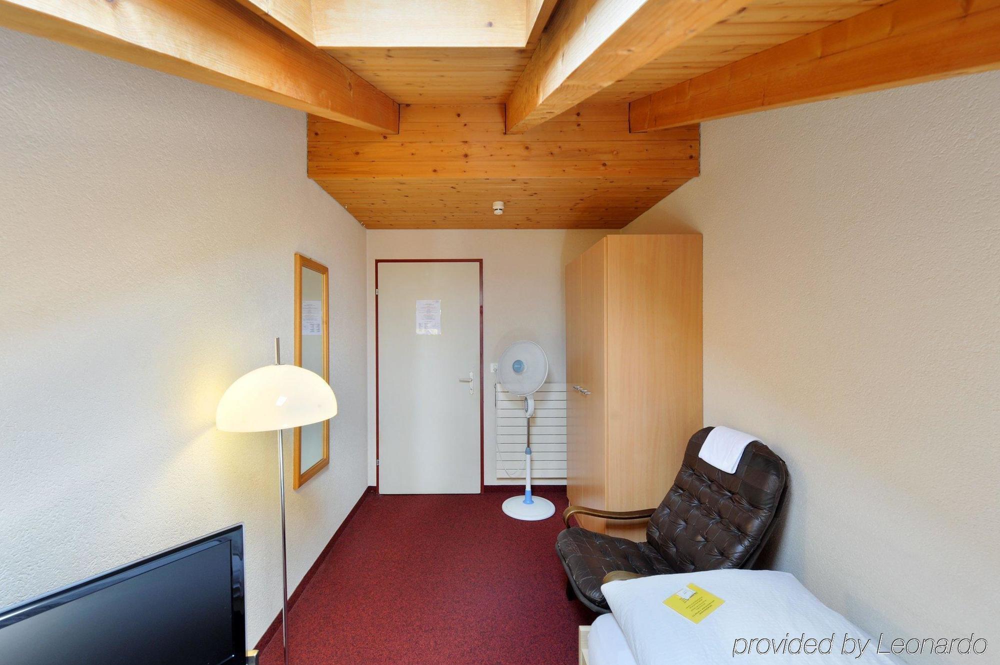 Hotel Alpha Thun Esterno foto