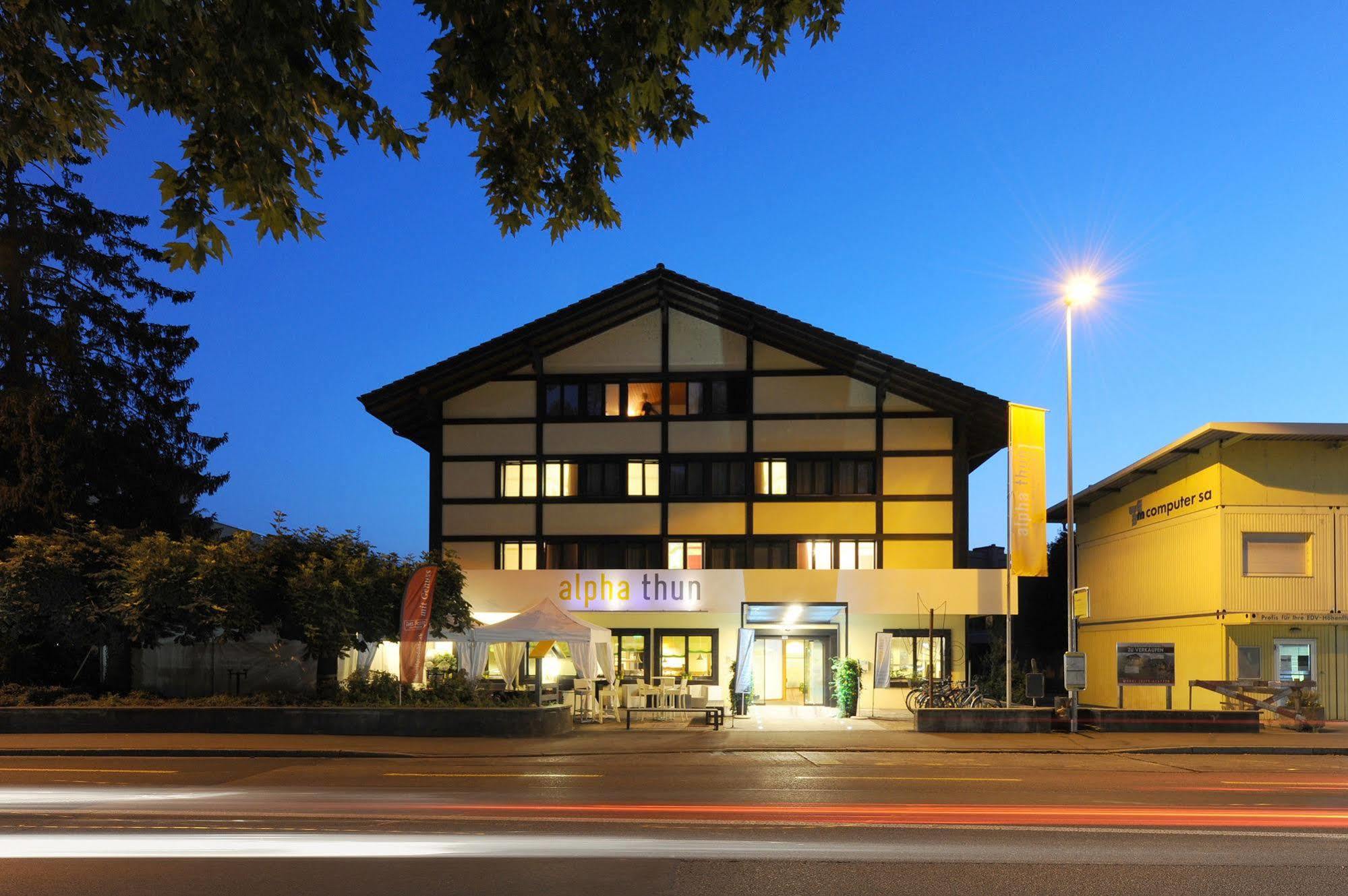 Hotel Alpha Thun Esterno foto
